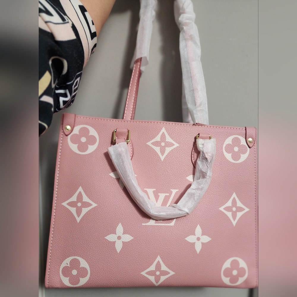 Pink Monogram on the go Tote Bag